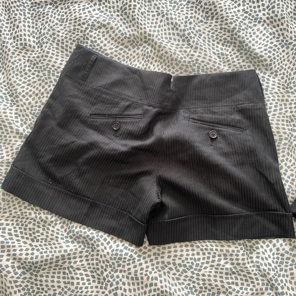 BCBG dress shorts - Picture 3 of 7